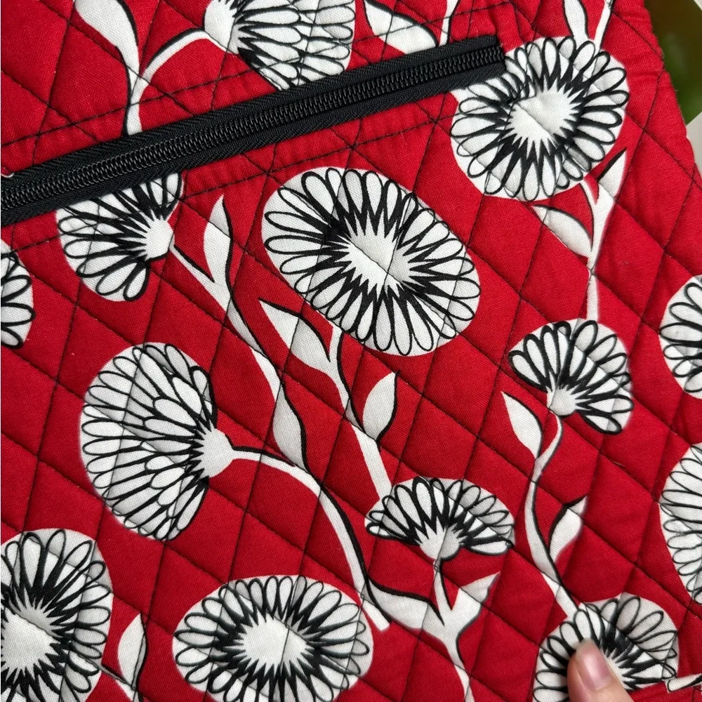 NWT Vera Bradley Red Floral Crossbody Bag - Picture 9 of 10